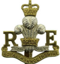 R Mon RE Capbadge